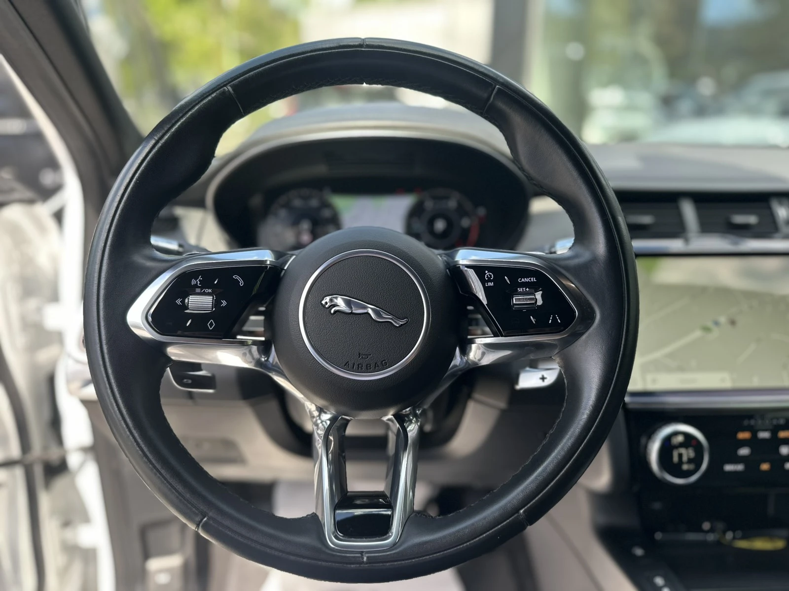 Jaguar E-pace CAMERA 360/AWD, снимка 9 - Автомобили и джипове - 54427215
