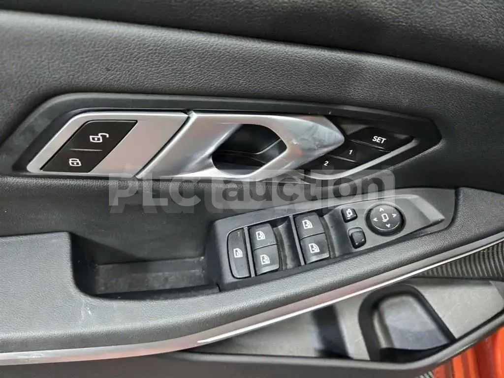BMW 320 d | ПАМЕТ| КАМЕРА| ШИБЕДАХ| DIGITAL, снимка 10 - Автомобили и джипове - 54708643