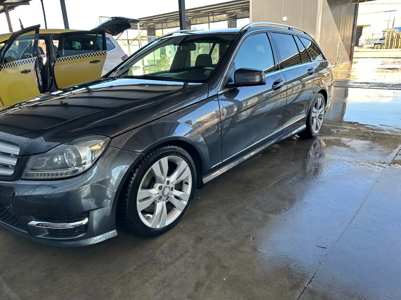 Mercedes-Benz C 250 C250CDI 4MATIC, снимка 5 - Автомобили и джипове - 55039972
