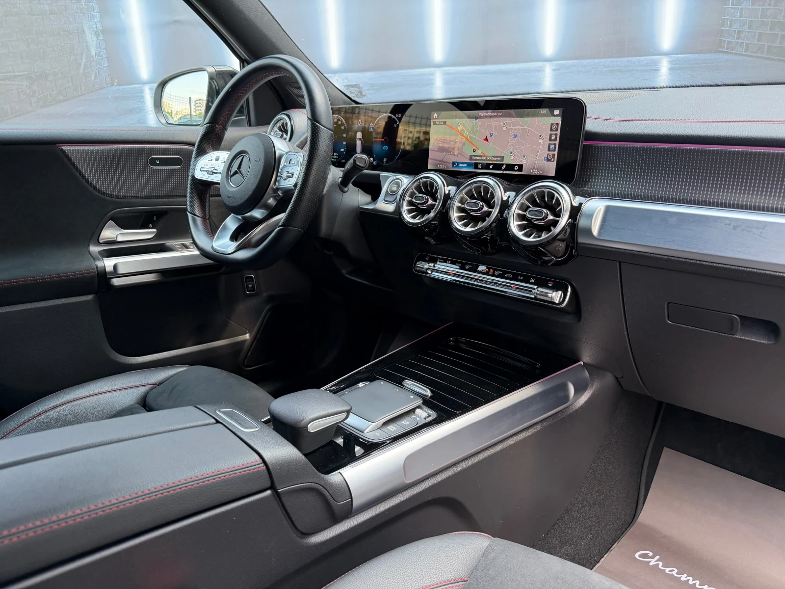 Mercedes-Benz EQB 350 Amg line 4Matic, снимка 10 - Автомобили и джипове - 55145354