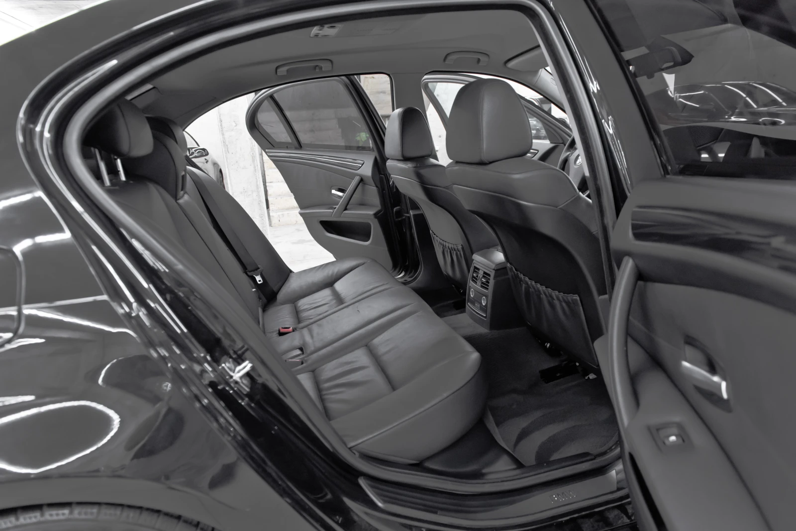 BMW 530 D Face Германия, снимка 13 - Автомобили и джипове - 55498856