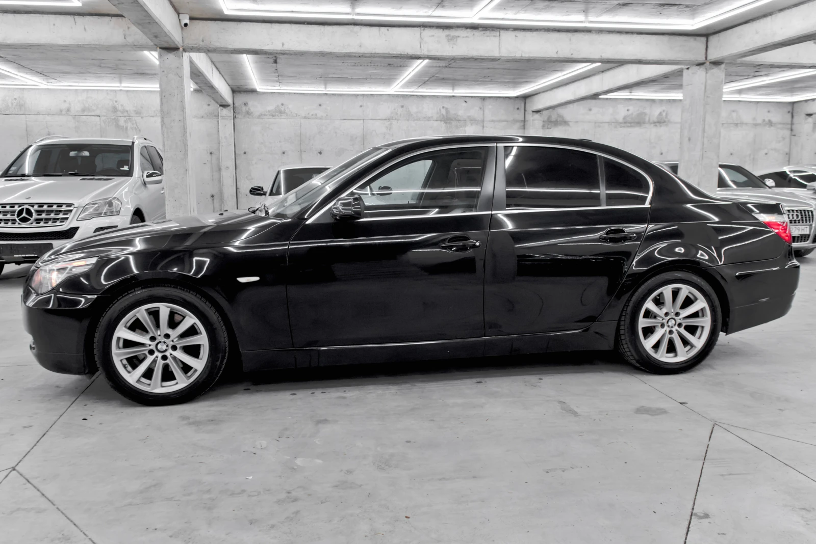 BMW 530 D Face Германия, снимка 4 - Автомобили и джипове - 55498856