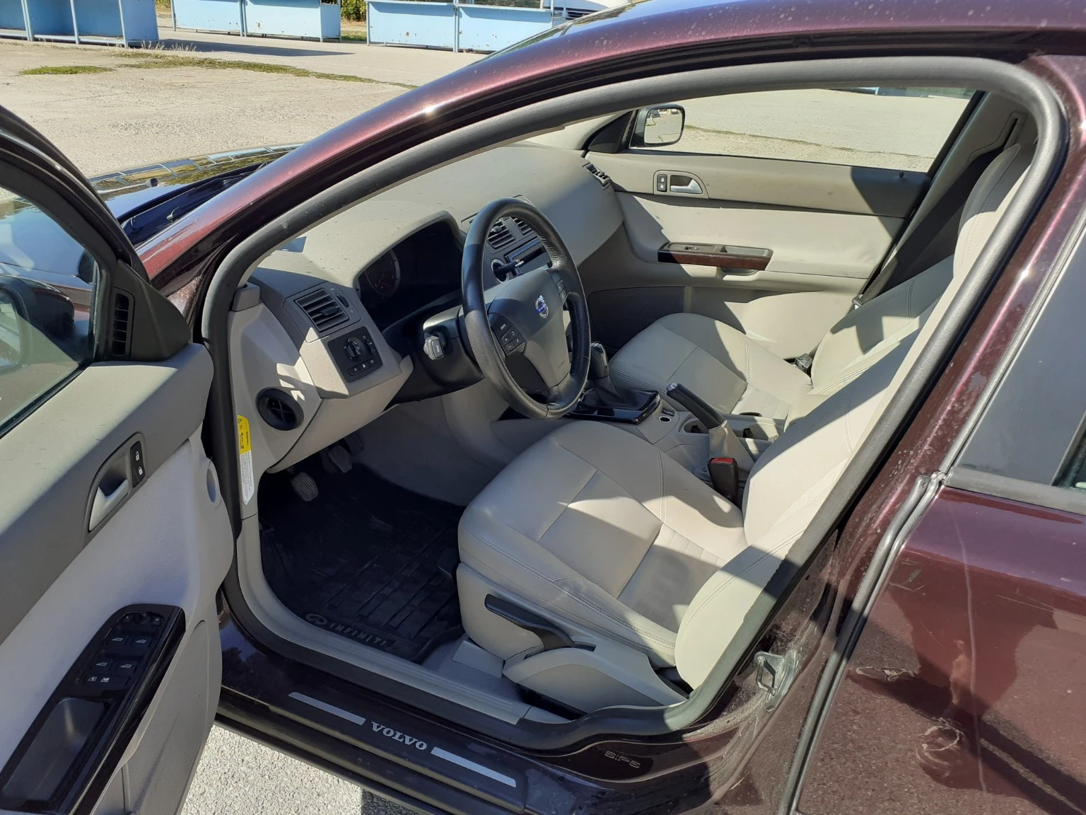 Volvo S40 2.0D, снимка 6 - Автомобили и джипове - 55690612