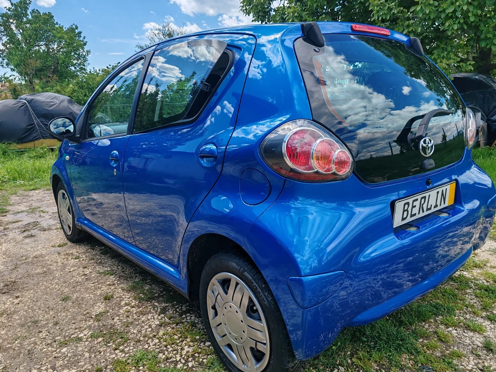Toyota Aygo 1.0 Face Lift, снимка 4 - Автомобили и джипове - 56046044