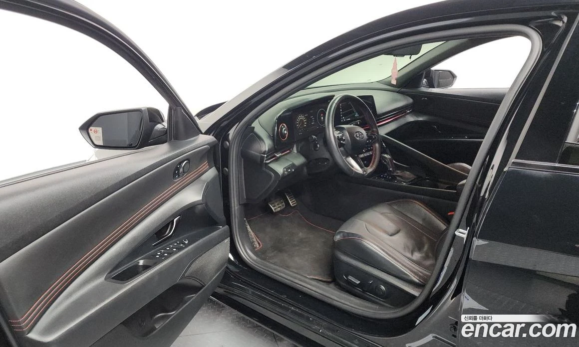 Hyundai Elantra 1.6 Turbo N Line Inspiration, снимка 10 - Автомобили и джипове - 56155686