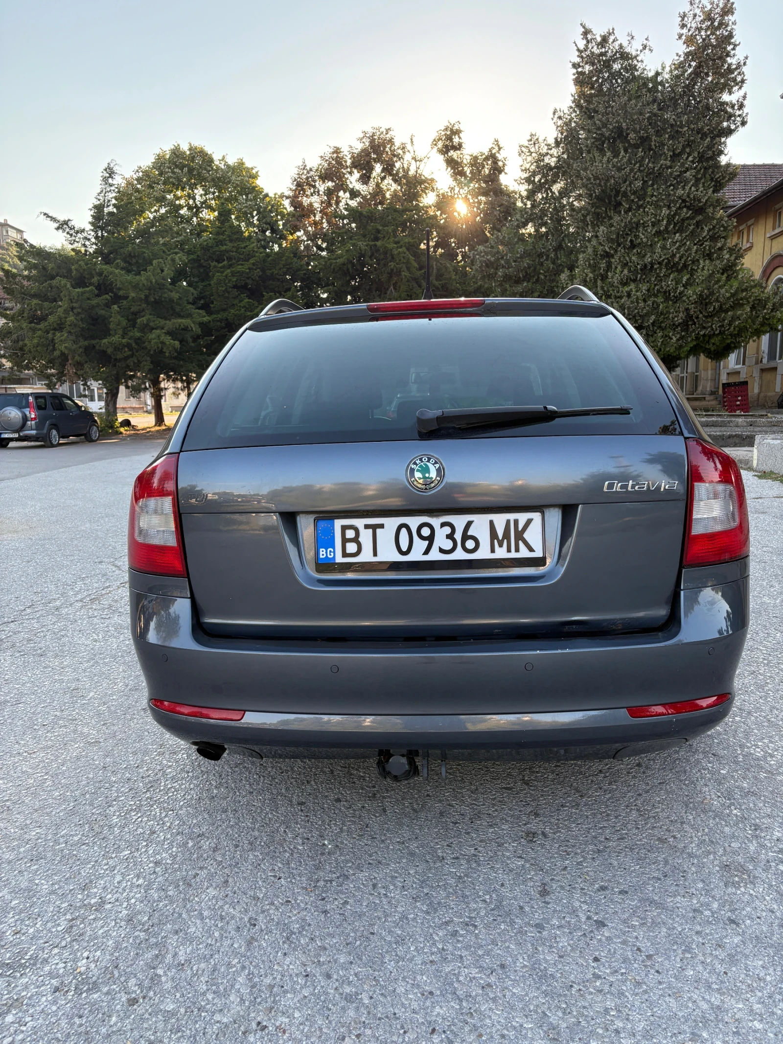 Skoda Octavia 1.6 tdi, снимка 6 - Автомобили и джипове - 56416555
