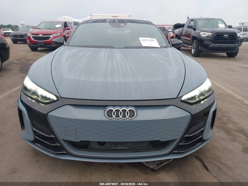 Audi E-Tron GT Prestige Quattro, снимка 12 - Автомобили и джипове - 56618830