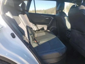 Toyota Rav4 2.5l Xse* AWD, снимка 11