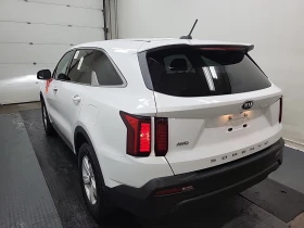 Kia Sorento  * * CARFAX * *   | Mobile.bg    6