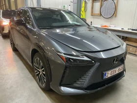 ����� �� �������� �� Lexus RZ 450e SUV 450e Privilege Line AWD