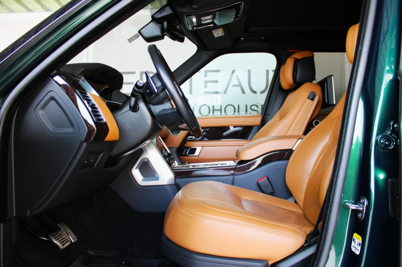 Land Rover Range rover 525 V8 PANO TV MERIDIAN 360, снимка 5 - Автомобили и джипове - 51508678