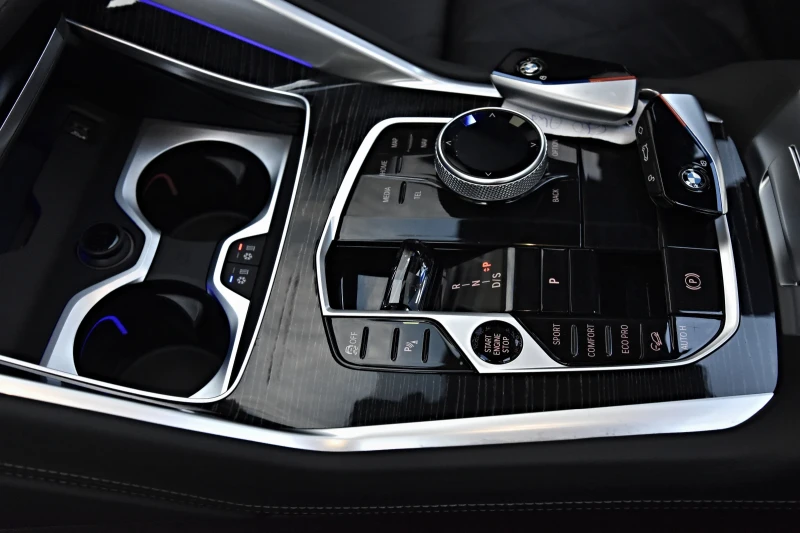 BMW X6 3.0D M-SPORT-PRO Xdrive 360 H/K PANO-SKY 22, снимка 13 - Автомобили и джипове - 52280895