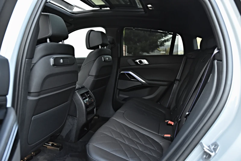 BMW X6 3.0D M-SPORT-PRO Xdrive 360 H/K PANO-SKY 22, снимка 16 - Автомобили и джипове - 52280895