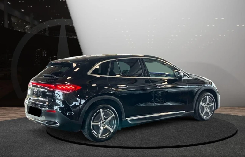 Mercedes-Benz EQE 500 4-MATIC SUV HYPERSCREEN PANO 360 BURMESTER, снимка 4 - Автомобили и джипове - 52395271