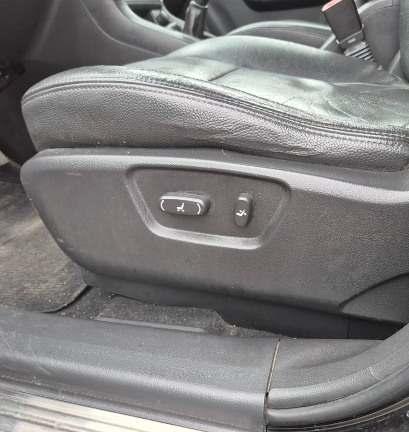 Chevrolet Captiva 2.0D 4X4 кожа Италия, снимка 5 - Автомобили и джипове - 53003569