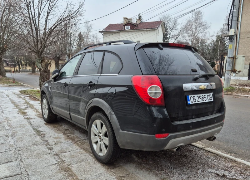 Chevrolet Captiva 2.0 VCDI 4X4 Регистриран, снимка 2 - Автомобили и джипове - 53252023