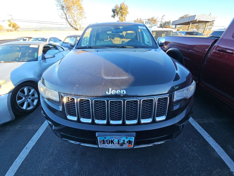 Jeep Grand cherokee OVERLAND* 5.7 HEMI* 8ZF* HARMAN* ПАНО, снимка 2 - Автомобили и джипове - 53109764