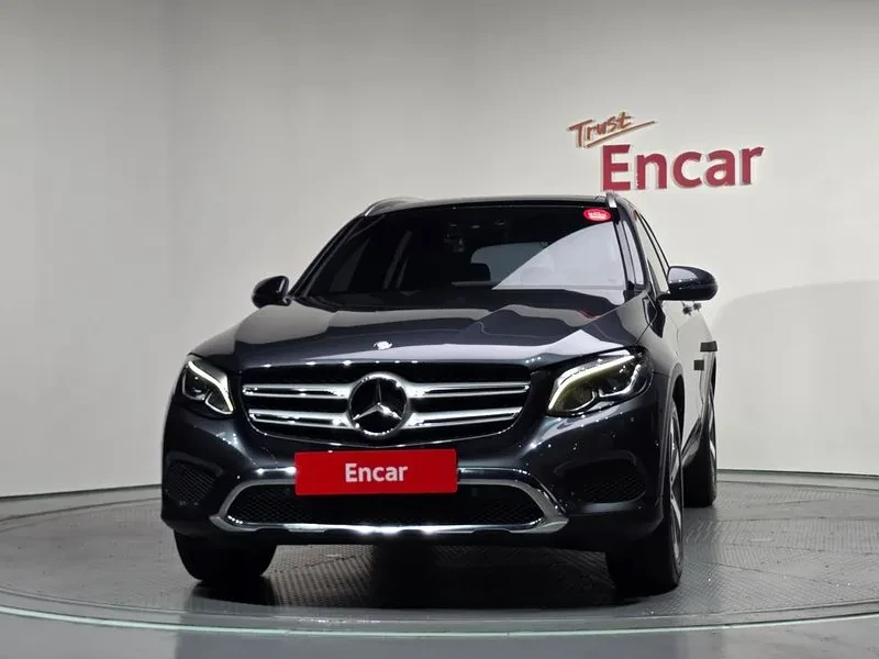 Mercedes-Benz GLC 220 4MATIC - САМО 30% АВАНС, снимка 3 - Автомобили и джипове - 56005615