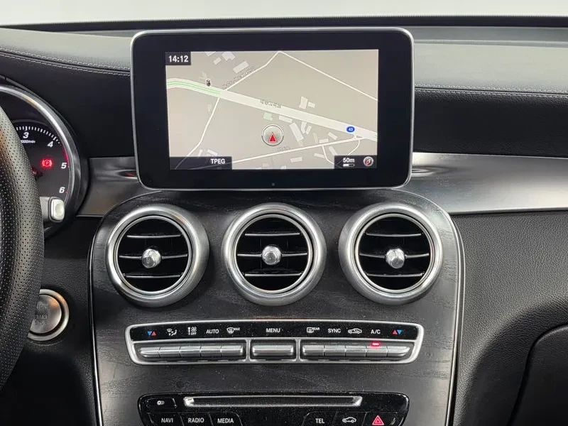 Mercedes-Benz GLC 220 4MATIC - САМО 30% АВАНС, снимка 14 - Автомобили и джипове - 56005615
