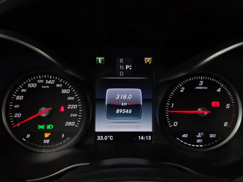 Mercedes-Benz GLC 220 4MATIC - САМО 30% АВАНС, снимка 8 - Автомобили и джипове - 56005615