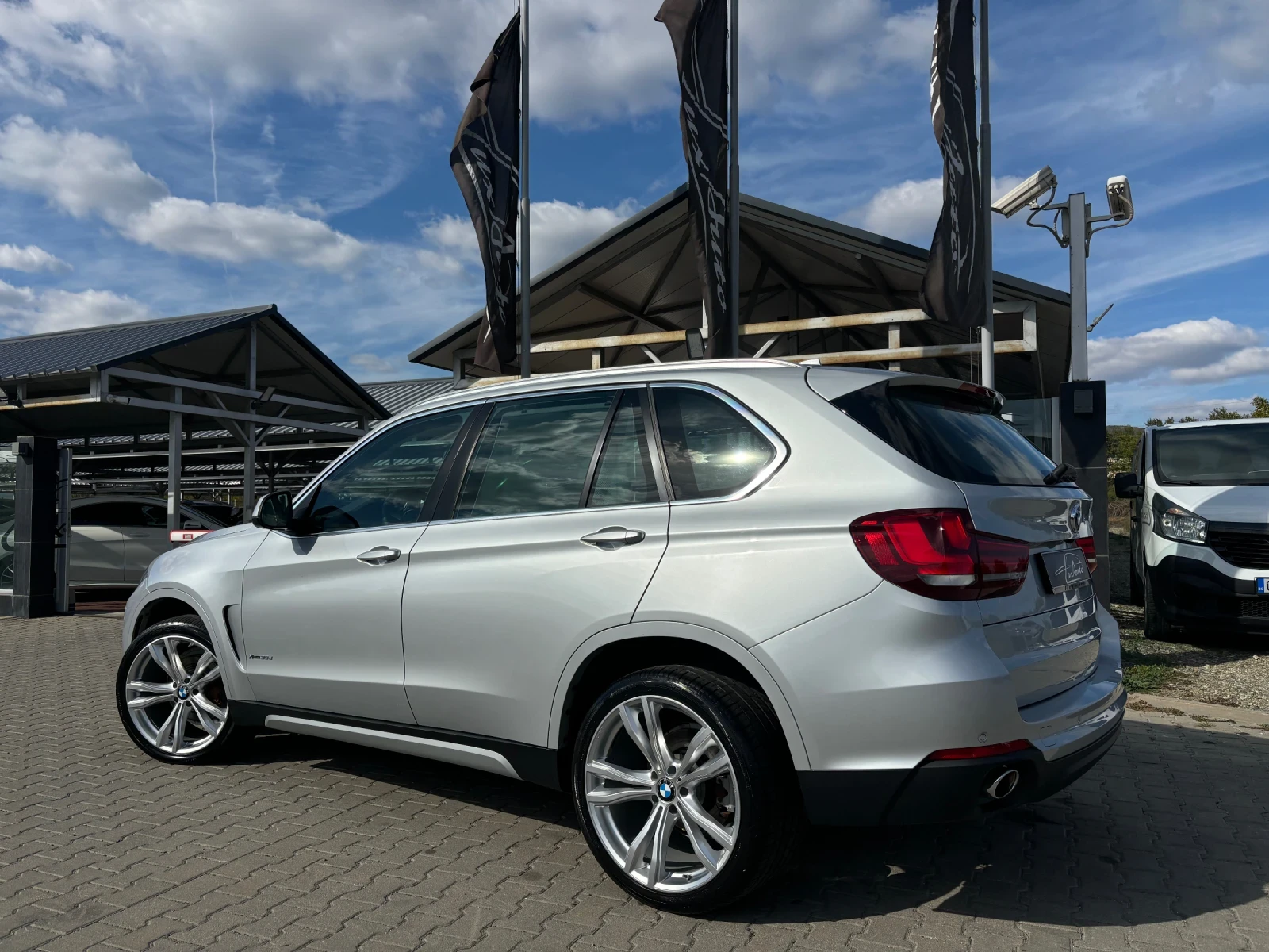 BMW X5 3.0d#XDRIVE#3xDVD#DIGITAL#360* CAMERA#H&K#167000KM - изображение 3