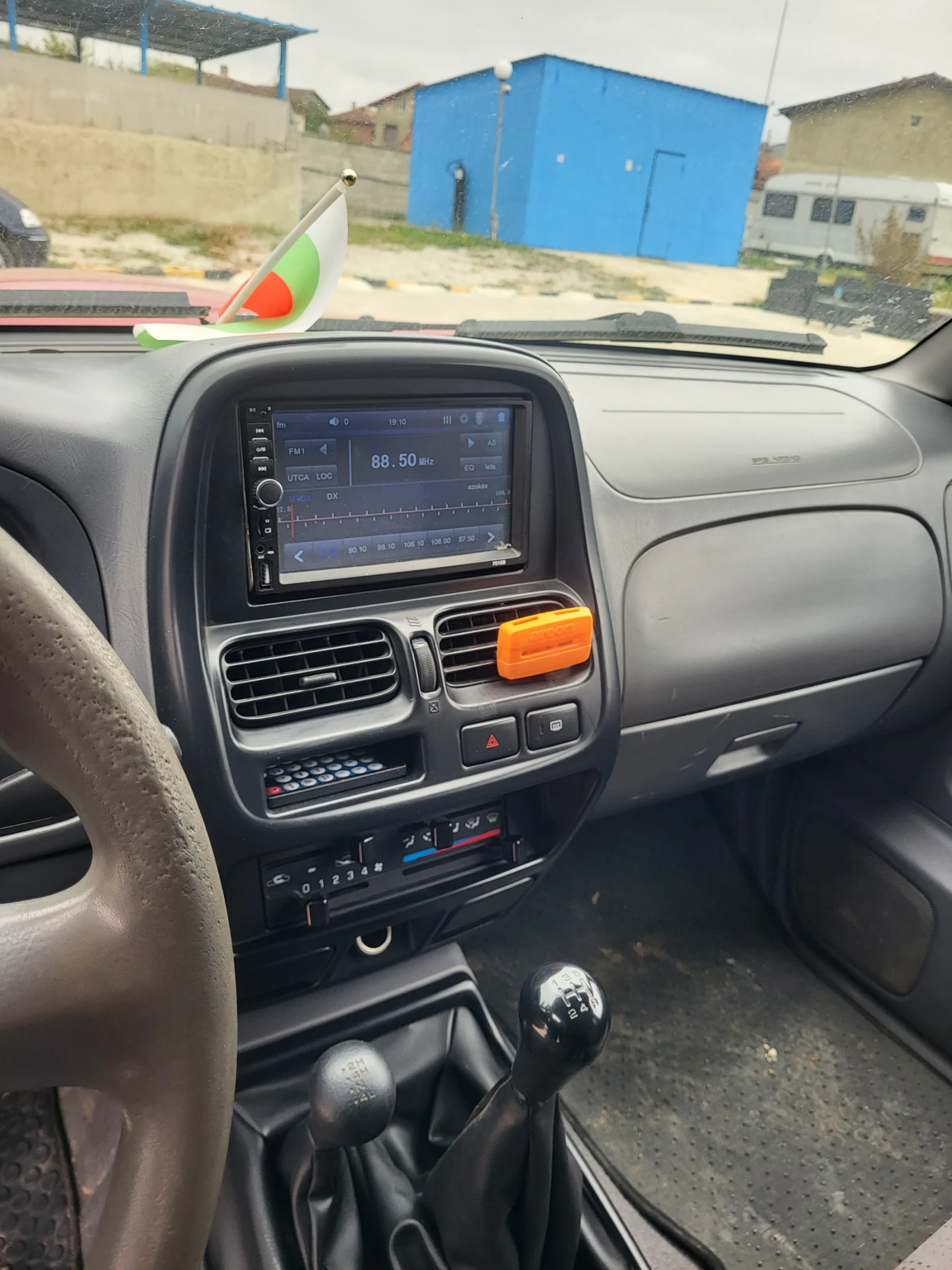 Nissan Navara  - изображение 8