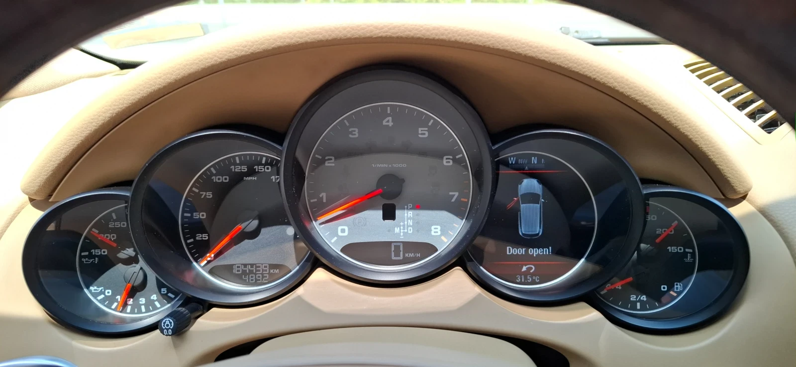 Porsche Cayenne  - изображение 8
