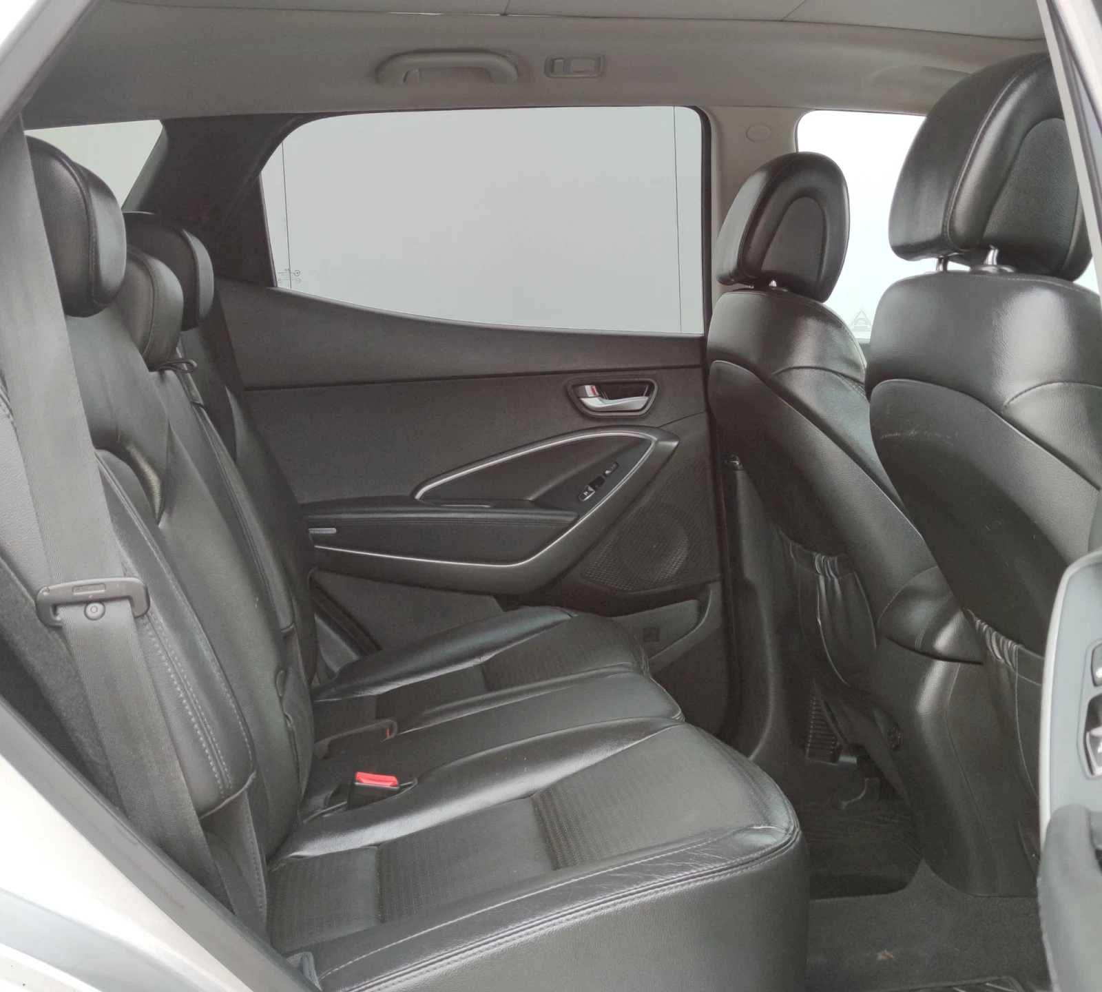 Hyundai Santa fe 2.0CRDI* 150�.�* 4WD* NAVI* KEYLESS GO* LED*  | Mobile.bg � ����������� 14