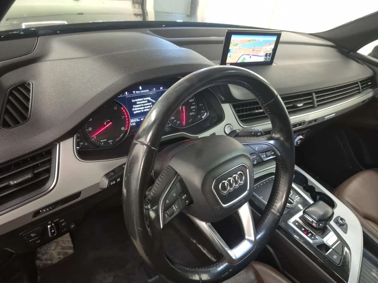 Audi Q7 * 3.0T KOMFORT * CARFAX * ЦЕНА ДО БГ, снимка 9 - Автомобили и джипове - 54042649