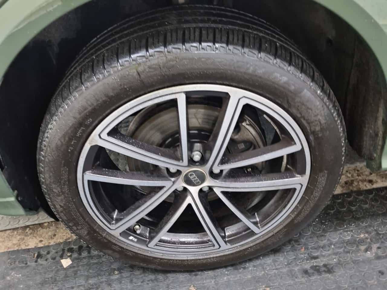 Audi Q5 PROGRESSIV  CARFAX, снимка 6 - Автомобили и джипове - 54189941