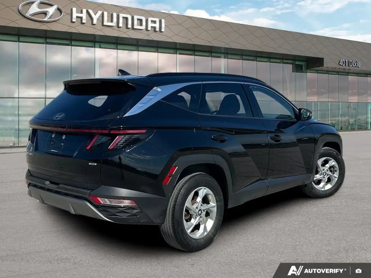 Hyundai Tucson, снимка 3 - Автомобили и джипове - 54651436