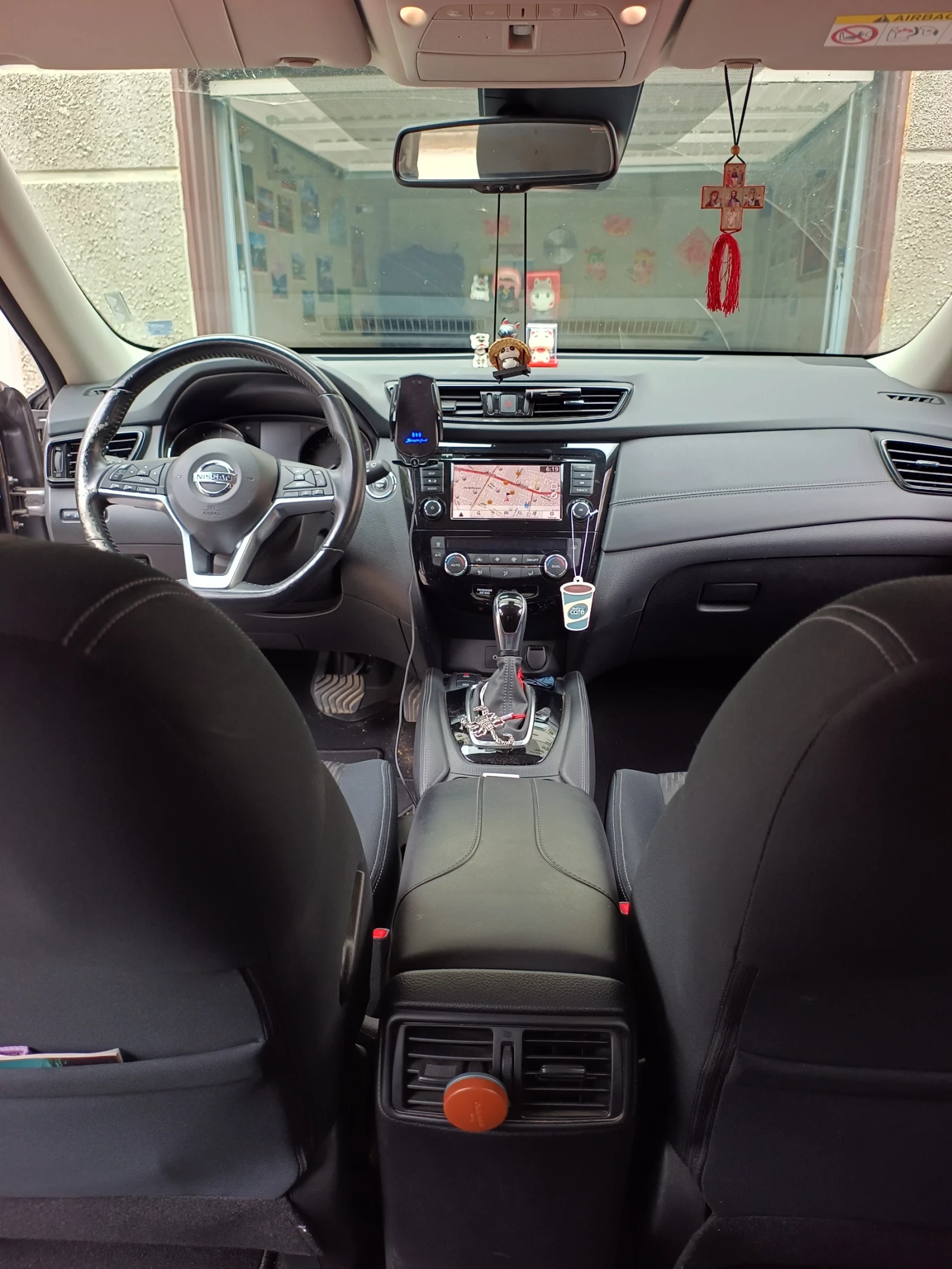 Nissan X-trail Т32, снимка 11 - Автомобили и джипове - 55224443