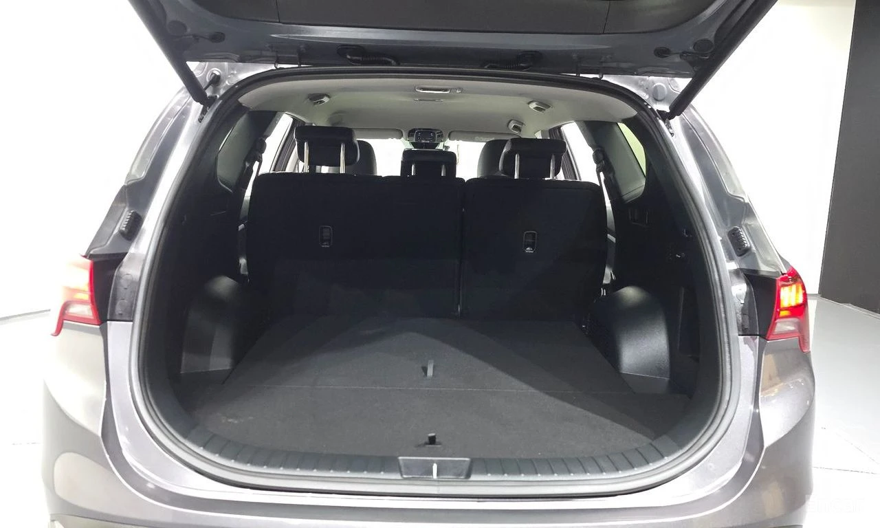 Hyundai Santa fe 2.5T* EXCLUSIVE* DISTRONIC* ОБДУХВАНЕ* КАМЕРА, снимка 7 - Автомобили и джипове - 55234467