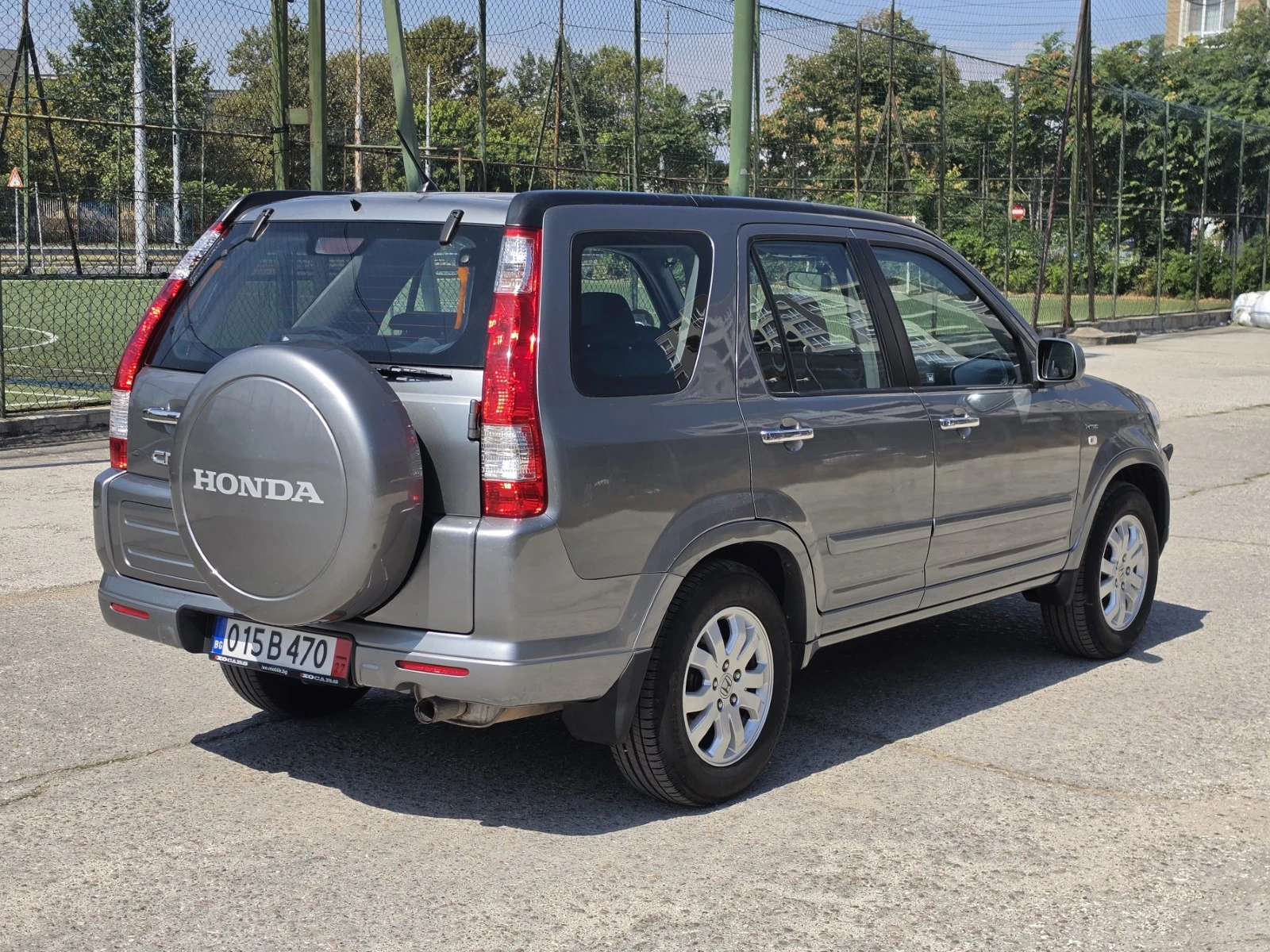 Honda Cr-v 2.0i-VTEC 4x4 EX, 8 гуми, обслужен преди 700 км, снимка 5 - Автомобили и джипове - 55935756