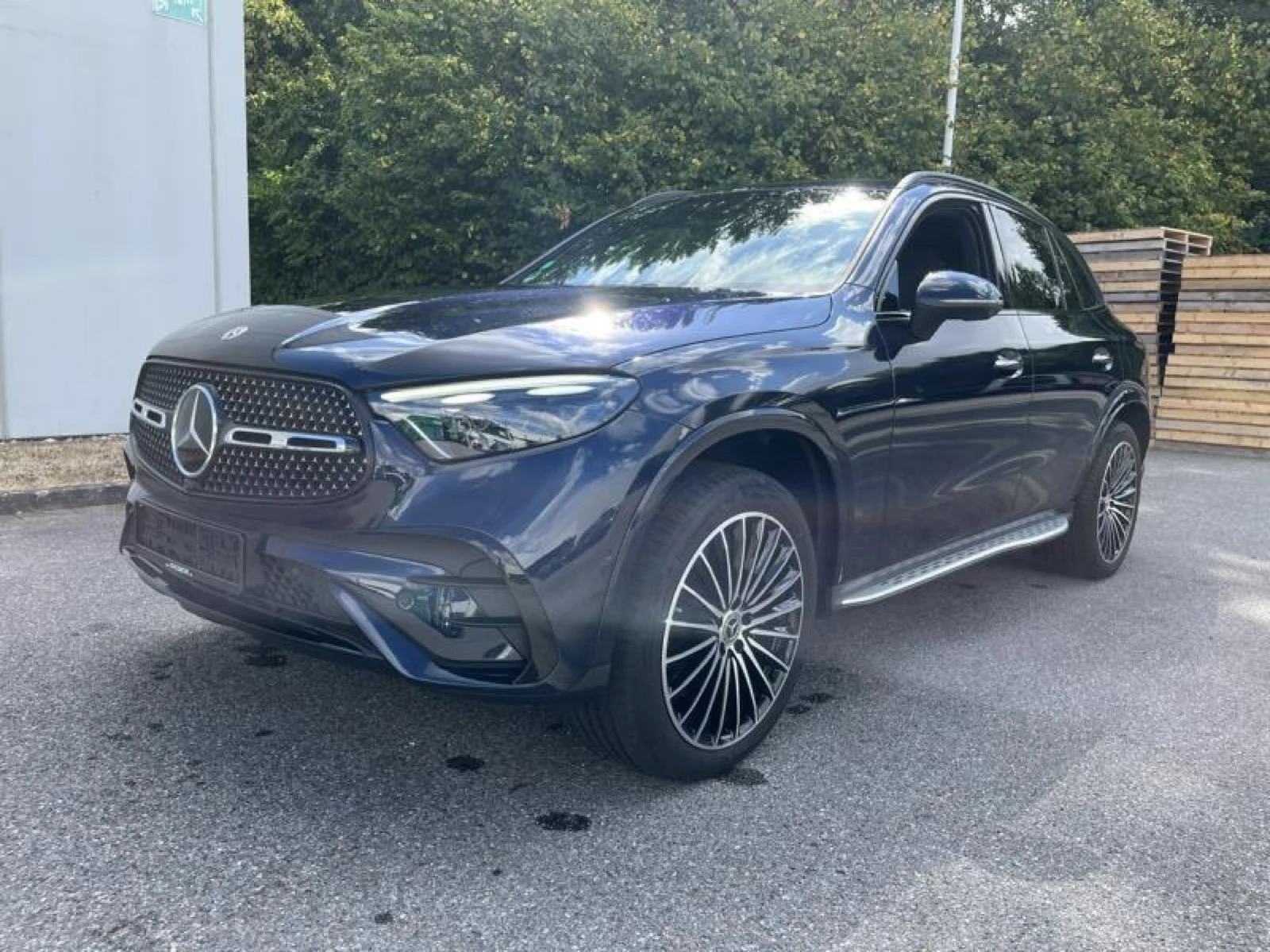 Mercedes-Benz GLC 400 AMG Line 4Matic, снимка 3 - Автомобили и джипове - 56103341