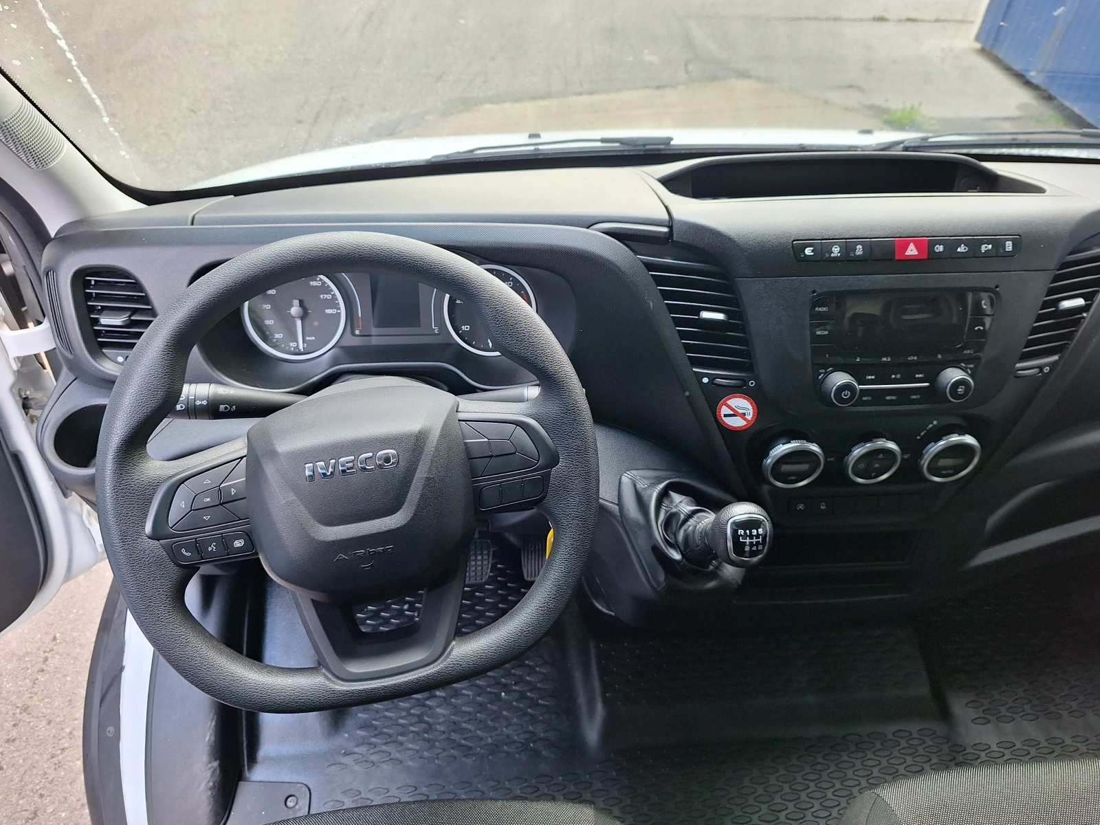 Iveco Daily 35S16 - изображение 10