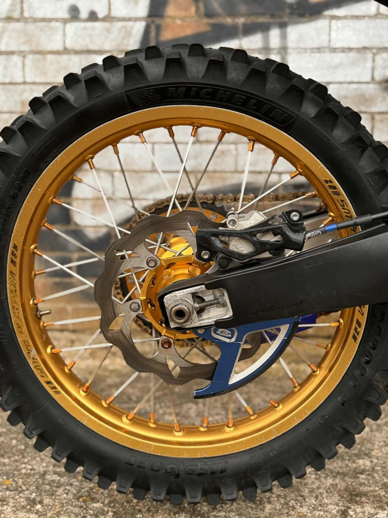 Yamaha Yzf  - изображение 4