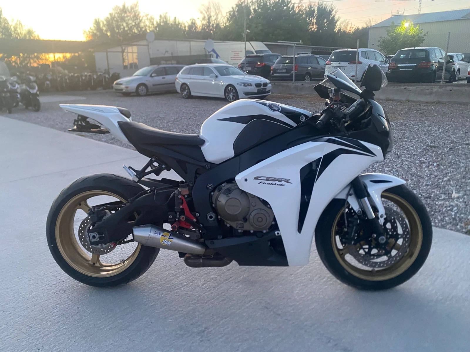 Honda Cbr 1000RR, снимка 9 - Мотоциклети и мототехника - 56025657