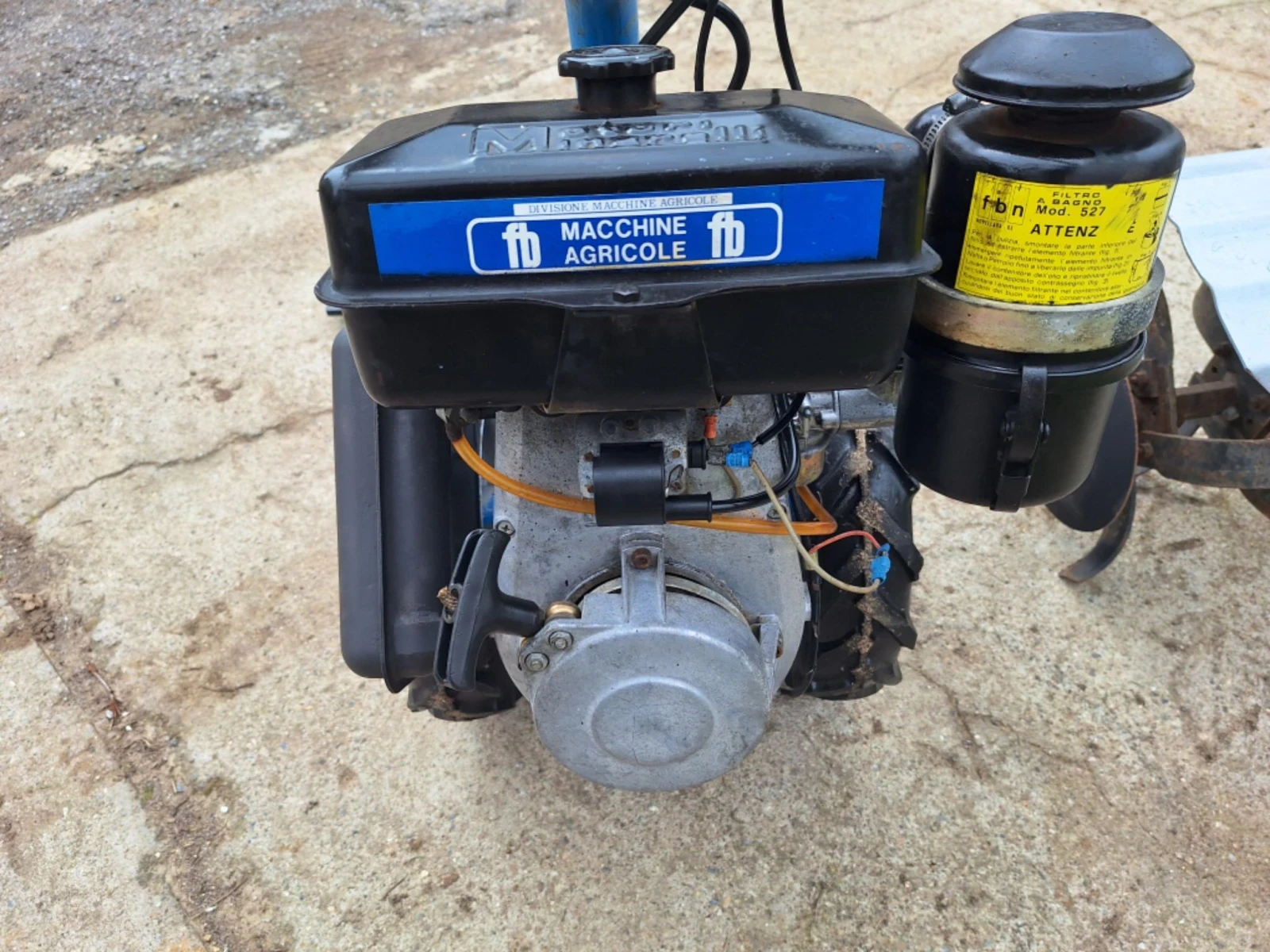 ����������� BCS ������� ������� � ����� 2 ������� 9�.�. | Mobile.bg � ����������� 12