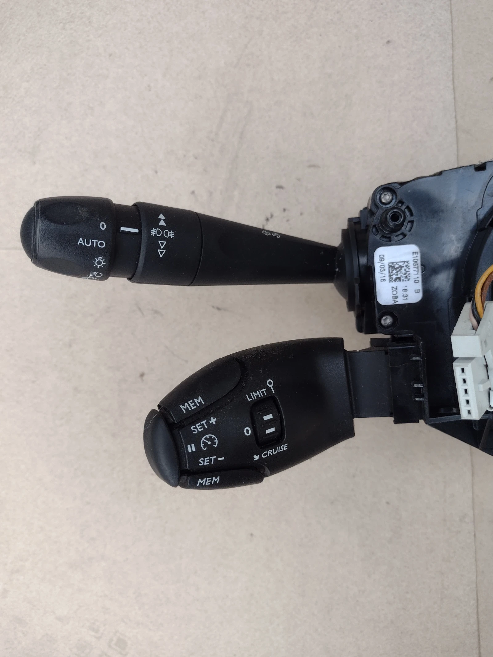 98154546ZD ������������� �� ������,�������� � ������ ����� PEUGEOT 308 T9 (2013-2021)  98154546ZD | Mobile.bg � ����������� 2