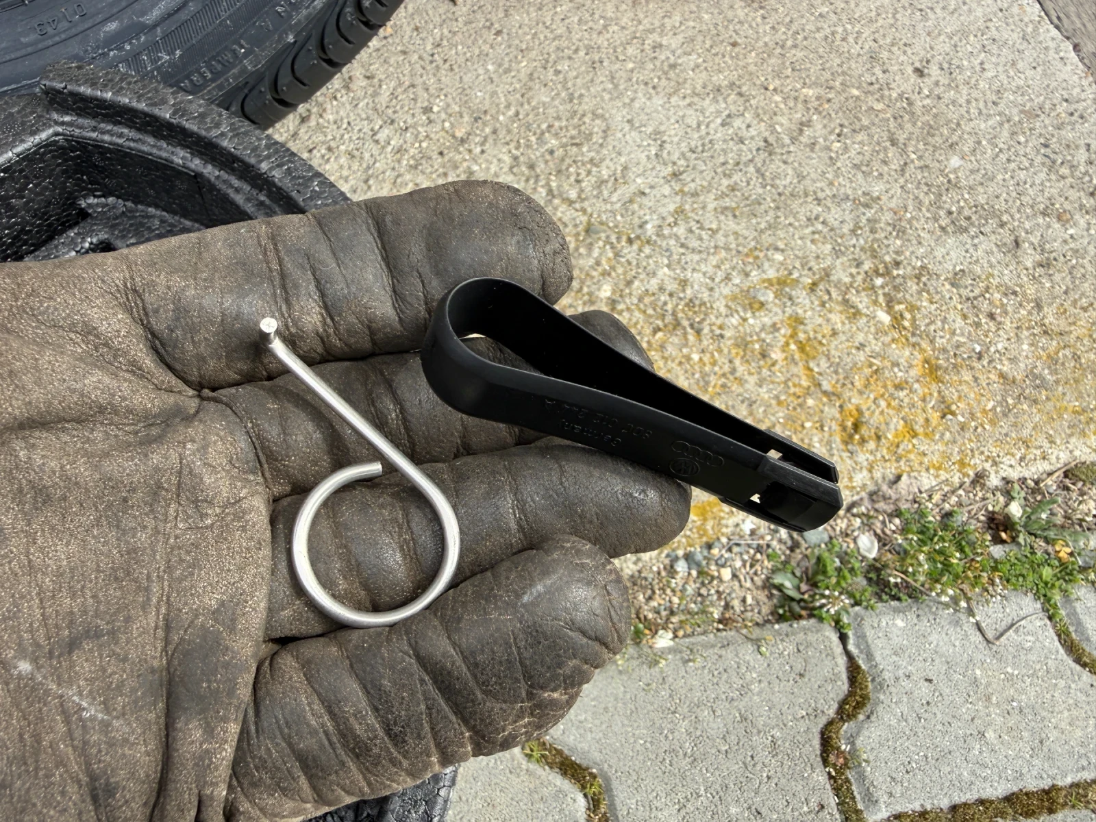 Гуми с джанти Bridgestone 205/55R16, снимка 7 - Гуми и джанти - 53892689