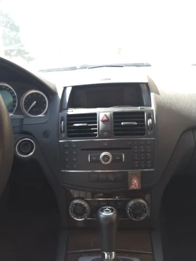 Mercedes-Benz C 280 3.0 Газ/Бензин, снимка 8