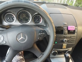 Mercedes-Benz C 220, снимка 6