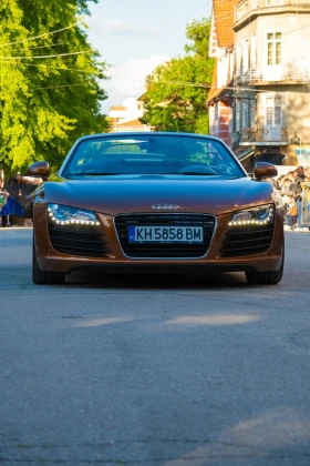 Audi R8  V8 4.2 Spyder | Mobile.bg    17