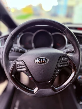 Kia Ceed Kia ceed 1, 6 дизел 110 к.с 2016 Keyless - 16300 лв. / 8334.06 € - 92172411 8