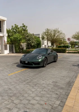 Porsche 911 | 32 000 км | EU спецификация | Фолиран | Пълна се