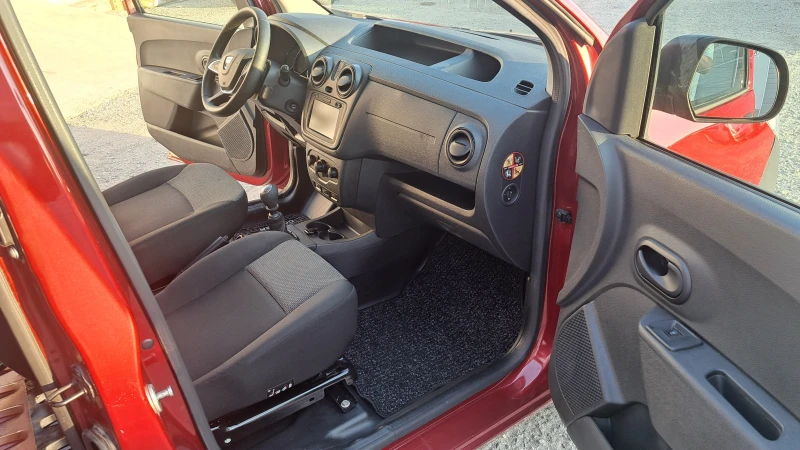 Dacia Dokker 1.3 Бензин N1 , 6 ск., снимка 15 - Автомобили и джипове - 52590741