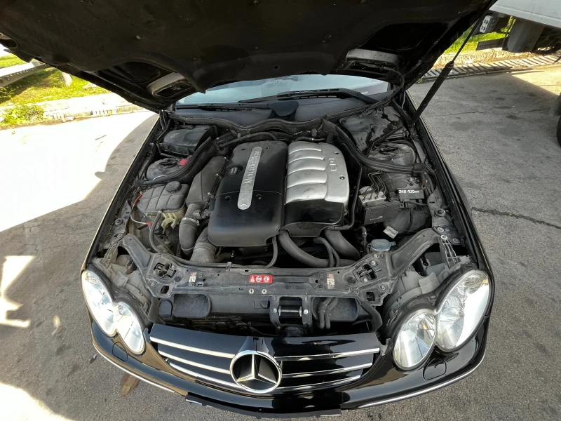 Mercedes-Benz CLK 270 CDI, снимка 11 - Автомобили и джипове - 47437682