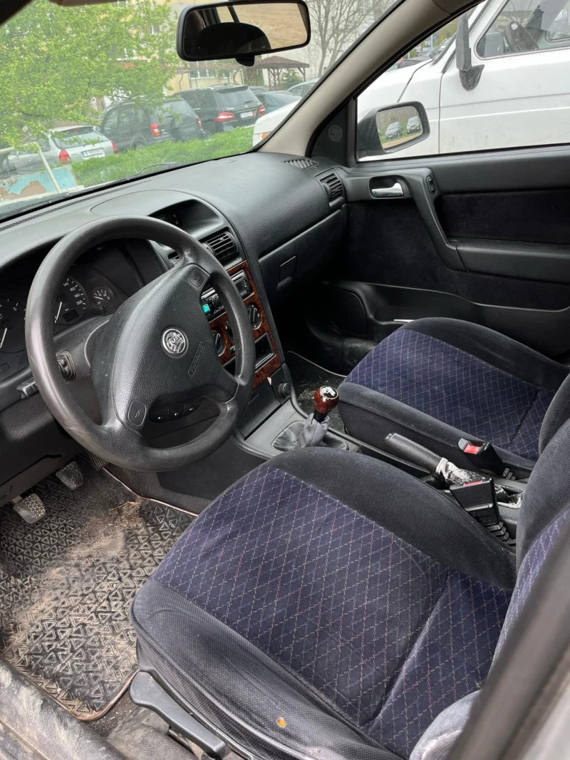 Opel Astra, снимка 5 - Автомобили и джипове - 52428388
