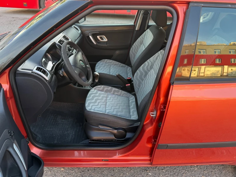 Skoda Fabia 1, 4ТДИ- 75кс-Клима, снимка 12 - Автомобили и джипове - 50163837